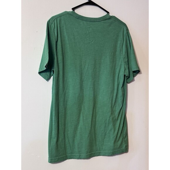 ELF OMG! SANTA! I Know Him Christmas Unisex Holiday Green T-shirt Size Large - Picture 3 of 7